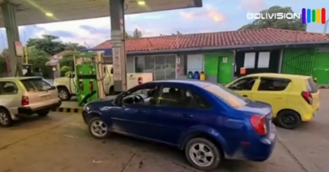 Crisis de Combustible: Preocupación y desesperación en varias ciudades