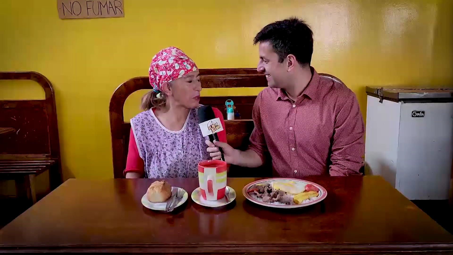 ¡En Comida al Paso hoy Enrique Koch nos muestra el real desayuno yungueño!