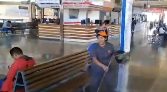 Cochabamba: la Llajta queda aislada, salidas de buses siguen suspendidas por bloqueos